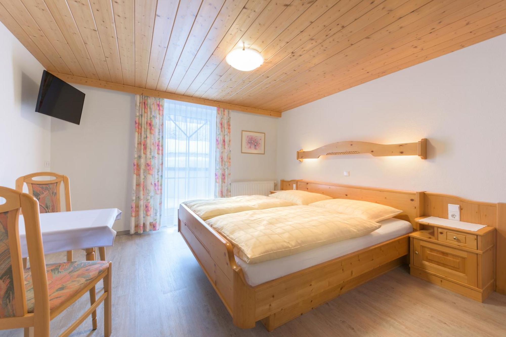 Haus Meneweger Apartment